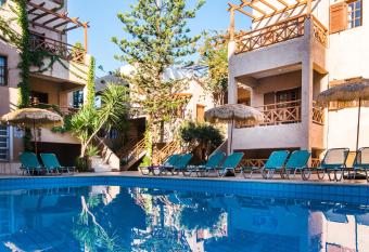 Anna Maria allows 18 year olds to book a room