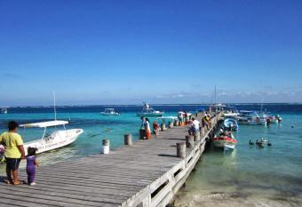 Buenos D  as Guest House has Balcony rooms