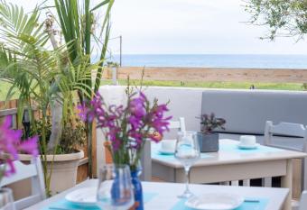 Banana Moon allows 18 year olds to book a room