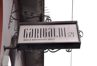 Bed And Breakfast Garibaldi54 has Balcony rooms