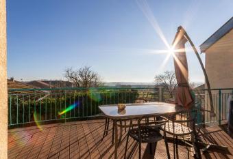 Flopre chambre d hote has Balcony rooms