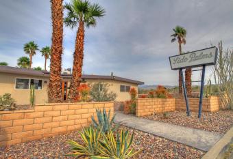 Lido Palms Resort & Spa allows 18 year olds to book a room