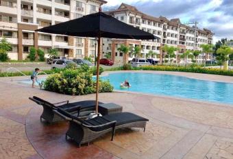 Davao One Oasis Beside SM 2BR Unit-WIFI allows 18 year olds to book a room