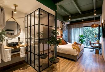 Celestino Boutique Hotel allows 18 year olds to book a room