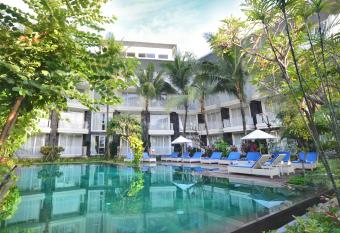THE 1O1 Bali Fontana Seminyak allows 18 year olds to book a room