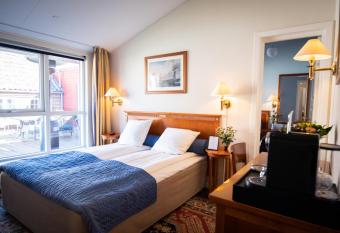 Hotel M  llehuset has Balcony rooms