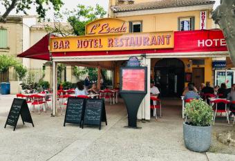 Hotel L Escale has Balcony rooms