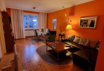 Vienna Center,private zimmer, ! allows 18 year olds to book a room