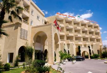Houda Yasmine Marina & SPA has Balcony rooms