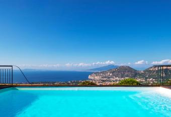 Villa Nan   has Balcony rooms