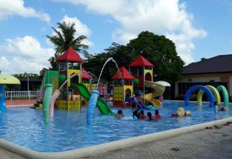 Sea Garden Resort Iloilo has Balcony rooms