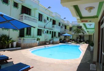 Prestige Leisure Hotel has Balcony rooms