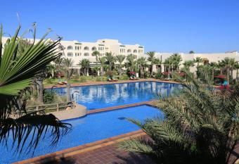 Iberostar Selection Eolia Djerba allows 18 year olds to book a room