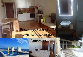 Beach apartment... T1 with swimming pool (summer) has Balcony rooms