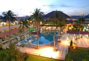 Kapuas Palace Hotel has Balcony rooms