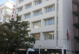 First Apart Hotel allows 18 year olds to book a room