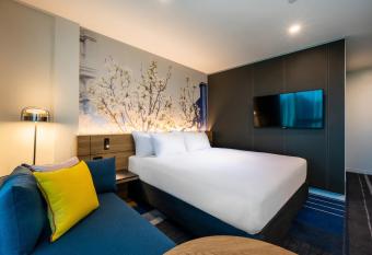 Novotel Melbourne Preston has Balcony rooms