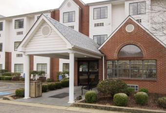 Quality Inn & Suites has Smoking rooms