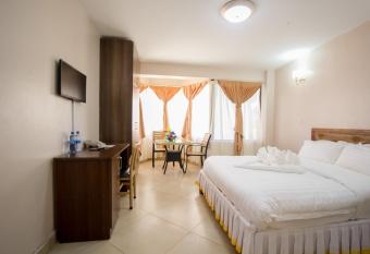 Paleo Hotel and Spa has Balcony rooms