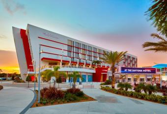 The Daytona, Autograph Collection has Balcony rooms