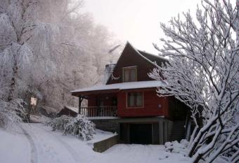 EkoPens has Balcony rooms