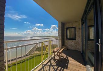 Vakantieappartement naast de gezellige jachthaven van Breskens - Port Scaldis 21-072 has Balcony rooms