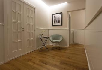 Casa degli Orefici has Balcony rooms