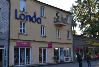 Apartments Londa has Balcony rooms