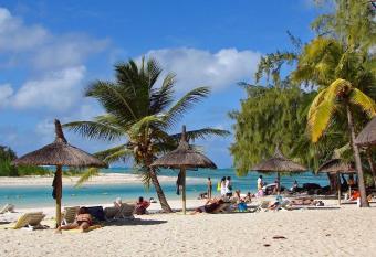 Golden Rod villa allows 18 year olds to book a room