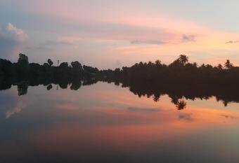 The Hideaway has Balcony rooms