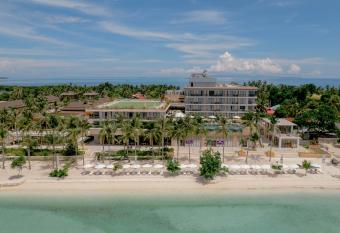 Modala Beach Resort has Balcony rooms