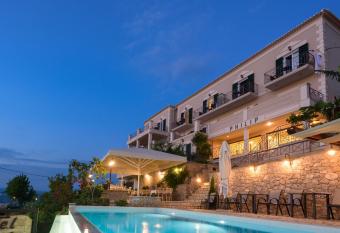 Hotel Philip has Balcony rooms