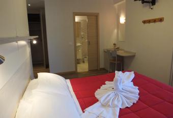 Hotel alle Rose has Balcony rooms