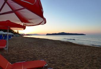 Camelia Studios & Apartments has Balcony rooms