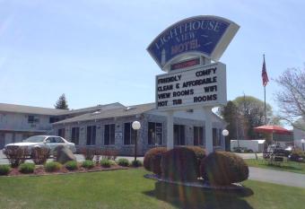 Lighthouse View Motel allows 18 year olds to book a room