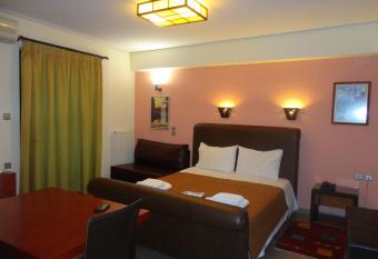 Lirio Guest House has Balcony rooms