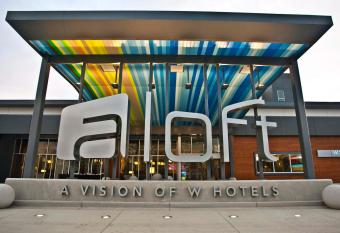 Aloft San Francisco Airport has Balcony rooms