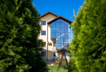 Casa Topazz has Balcony rooms