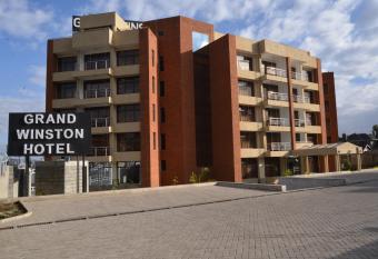 Grand Winston Hotel has Balcony rooms