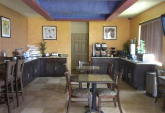 Pearsall Inn And Suites allows 18 year olds to book a room