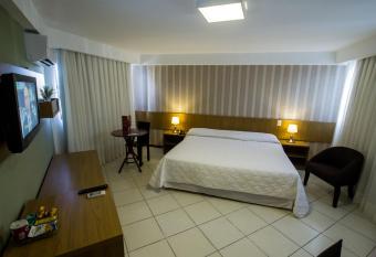 Garbos Trade Hotel has rooms with a private hot tub