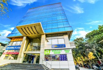 FabHotel Ascot International II has Balcony rooms