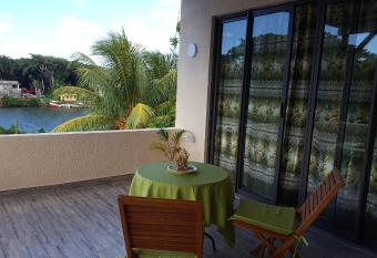 Riverside Holiday Home has Balcony rooms