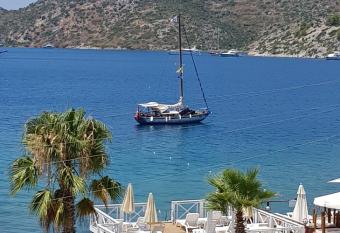 Villa Bozburun Penthouse has Balcony rooms