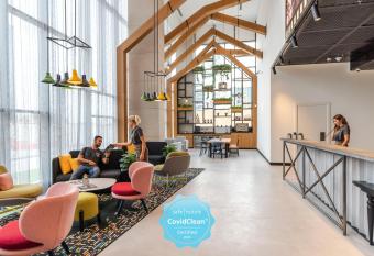 Studio One Hotel allows 18 year olds to book a room