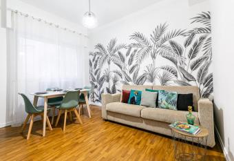 STRASBOURG HYPER CENTRE 2P de 30m2 has Balcony rooms