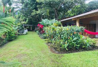 Hostal Lopez El Valle Caba  as allows 18 year olds to book a room