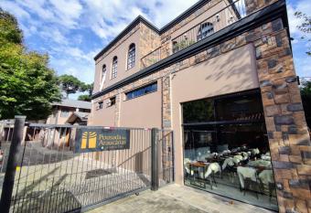 Pousada Das Araucarias allows 18 year olds to book a room