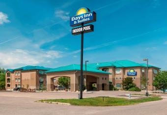 Days Inn & Suites by Wyndham Brandon allows 18 year olds to book a room