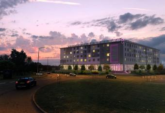 Moxy Edinburgh Airport allows 18 year olds to book a room